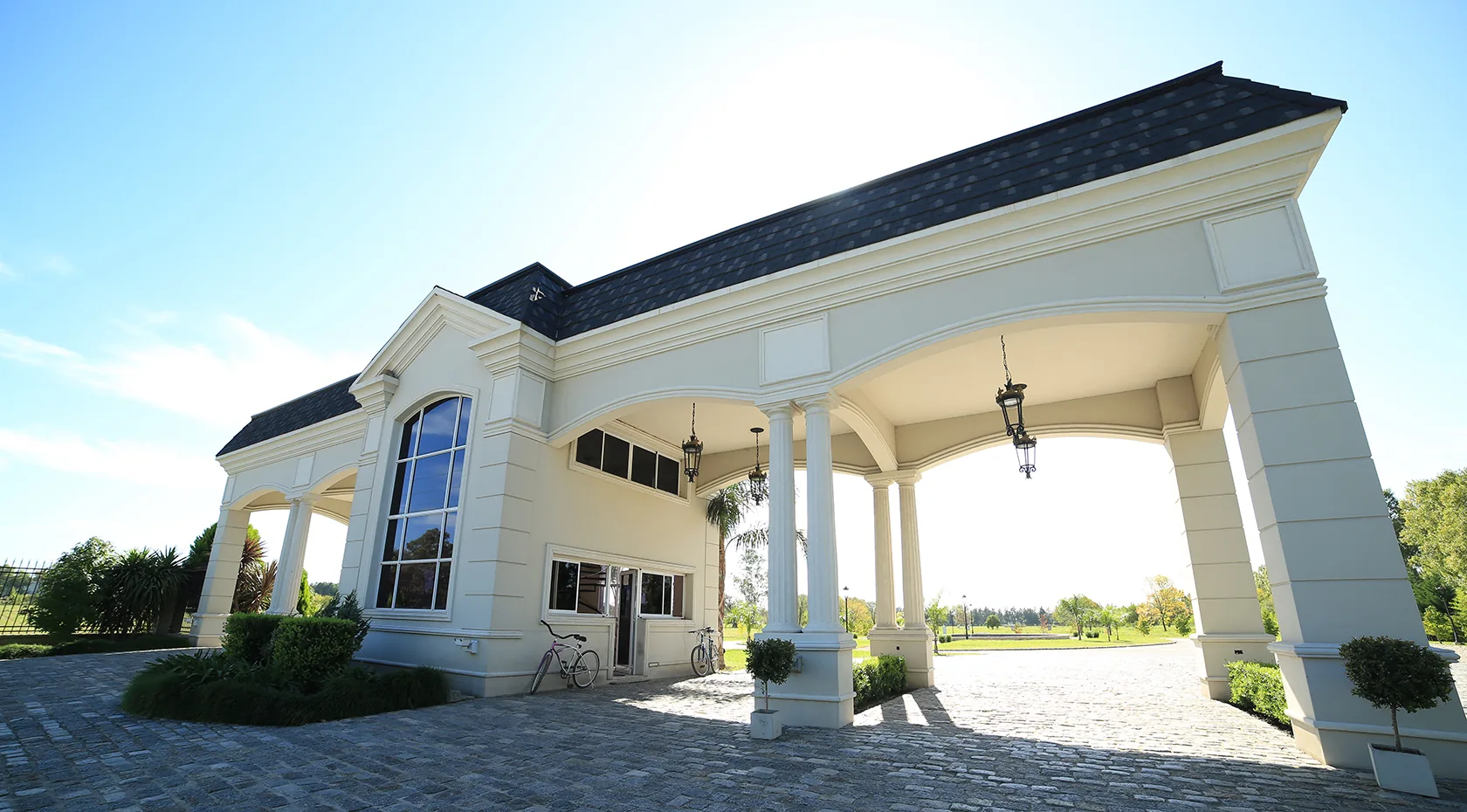 Chateau Pilar